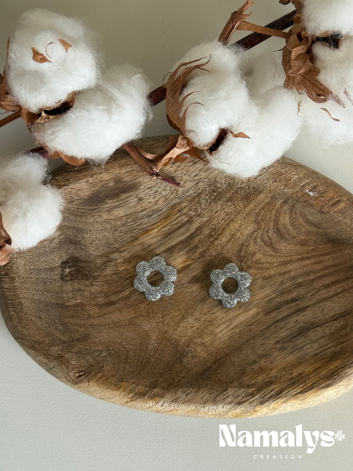 Pampilles "Moun" en résine époxy