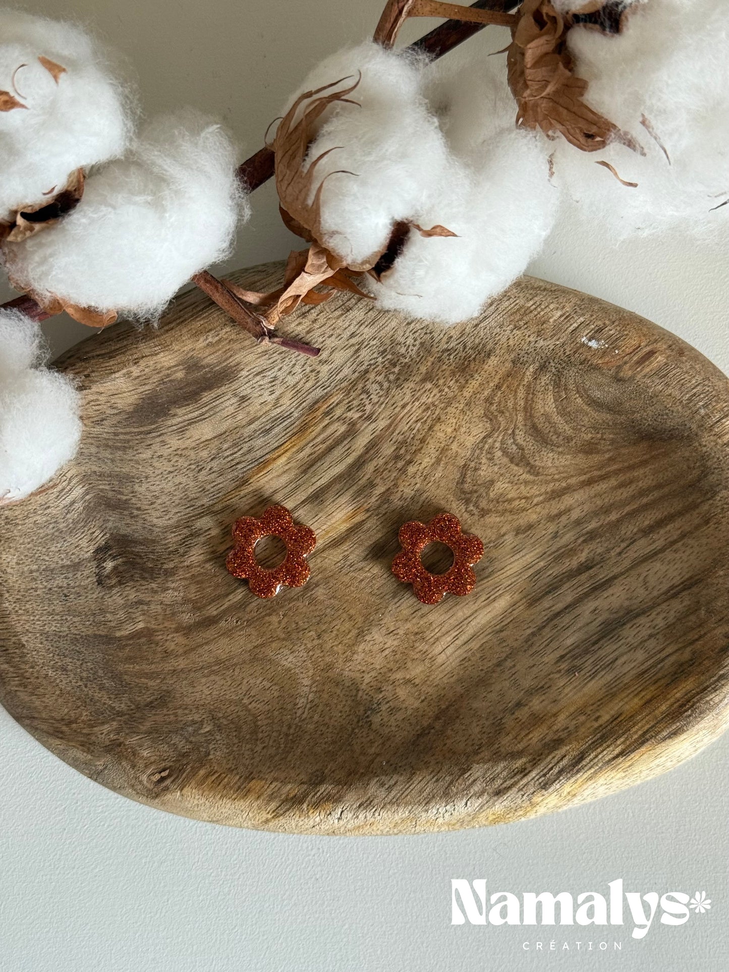 Pampilles "Moun" en résine époxy