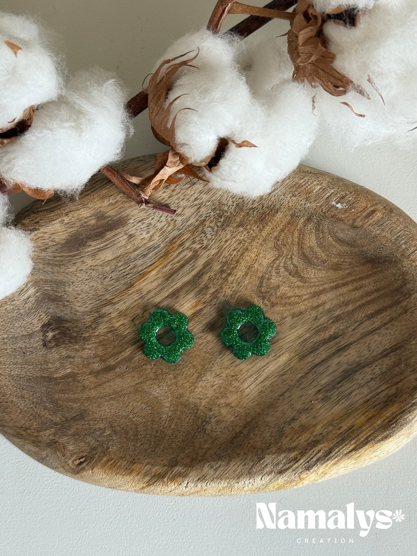 Pampilles "Moun" en résine époxy