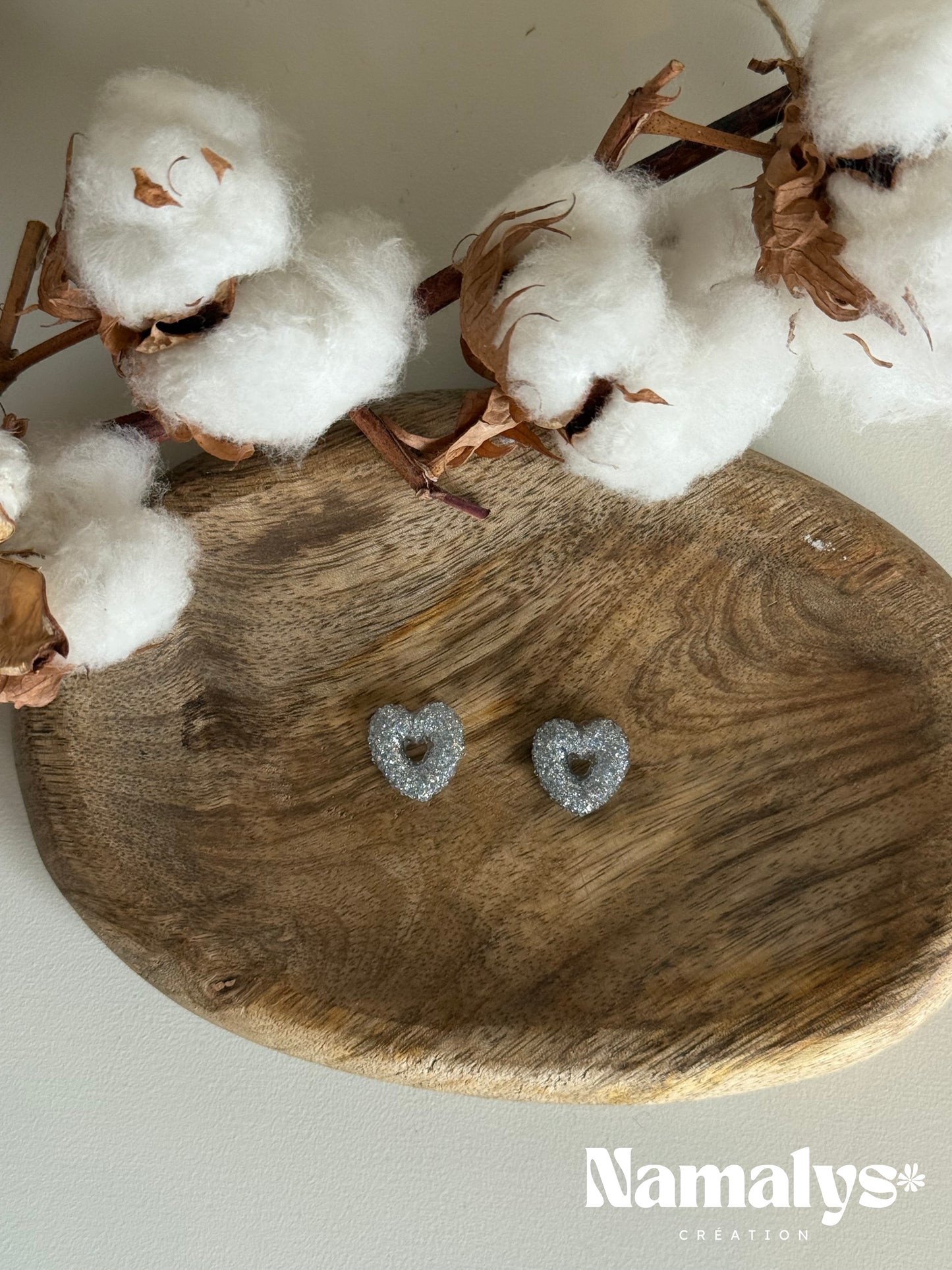 Pampilles "Petit coeur" en résine époxy