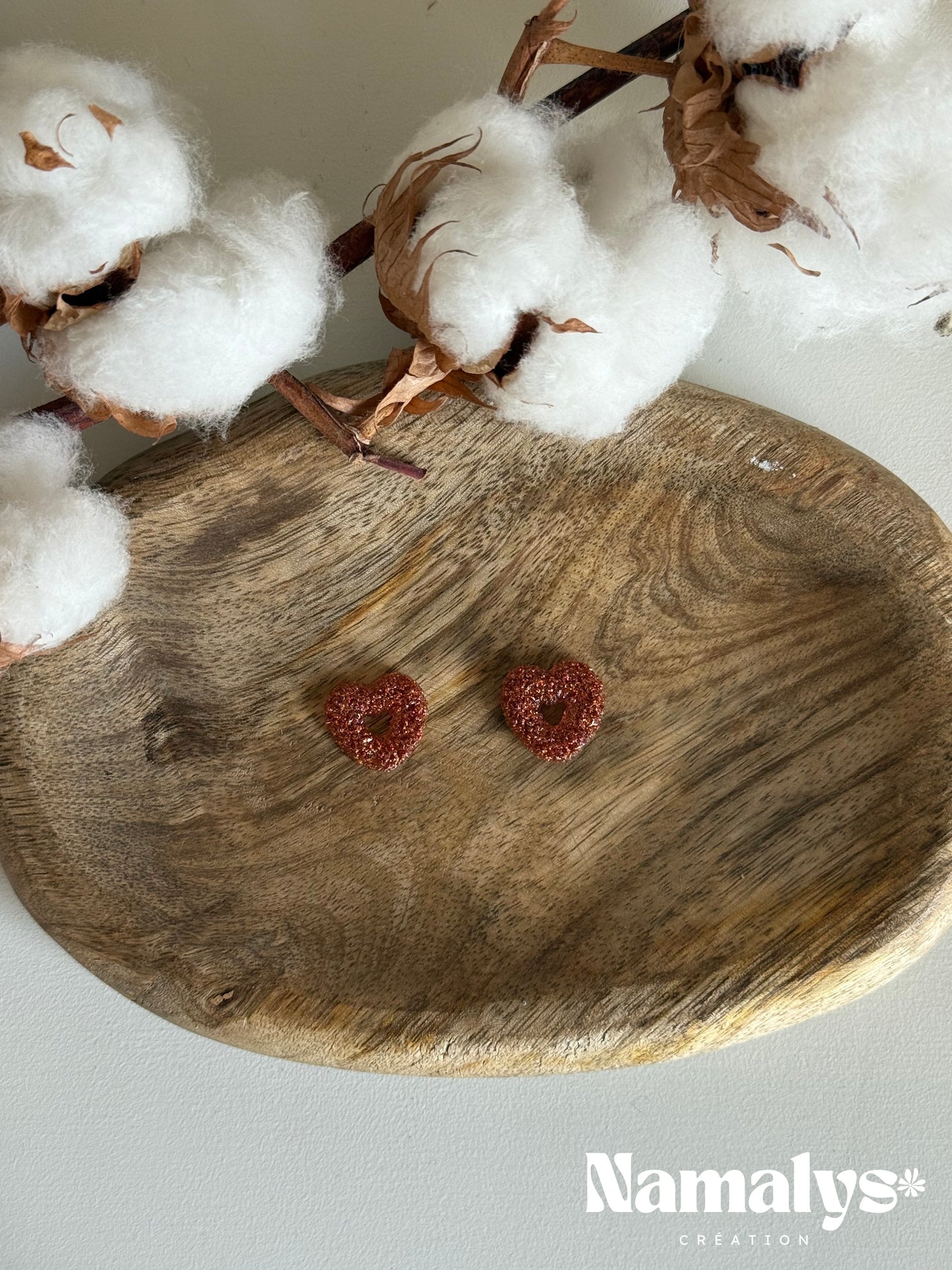 Pampilles "Petit coeur" en résine époxy